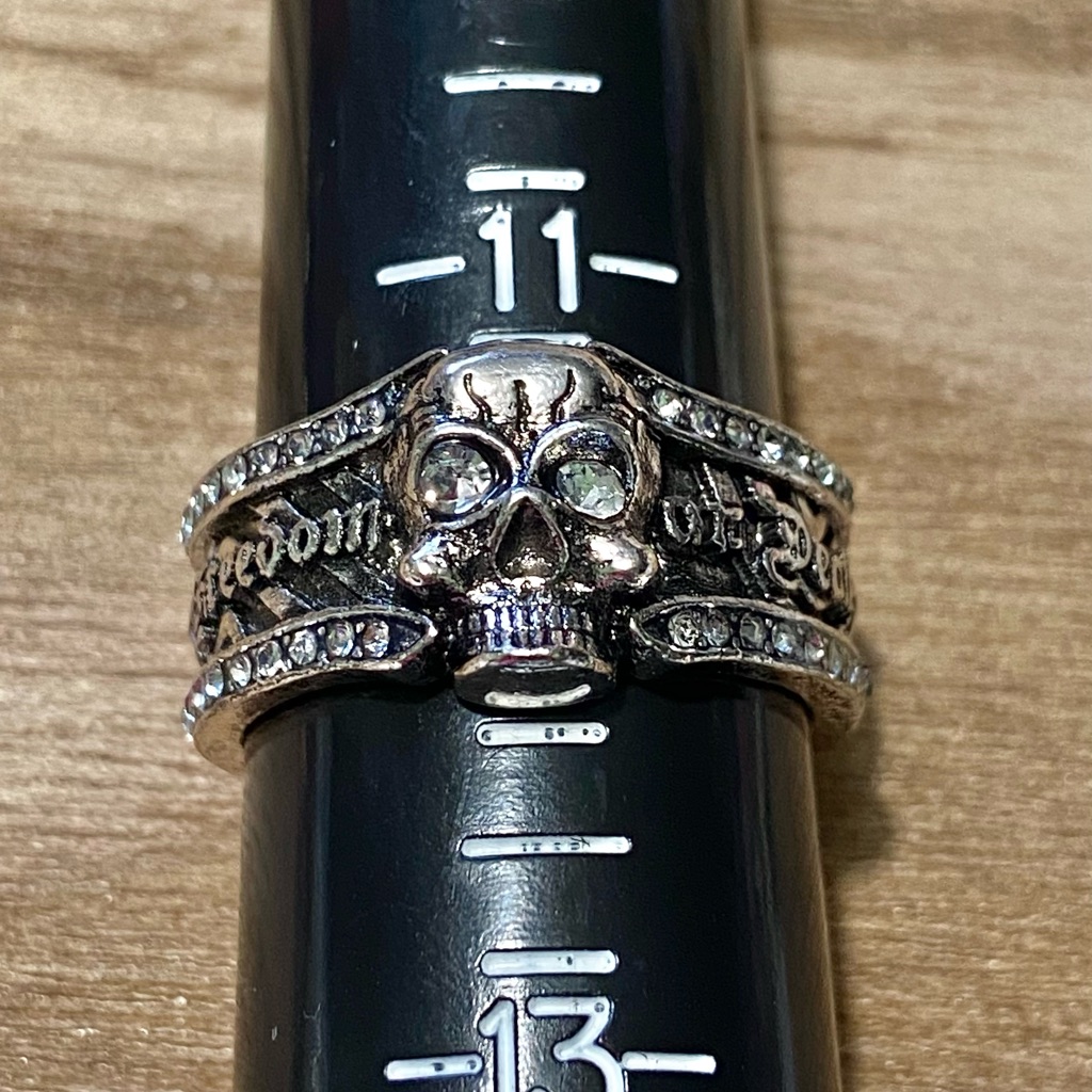 Skull Ring.